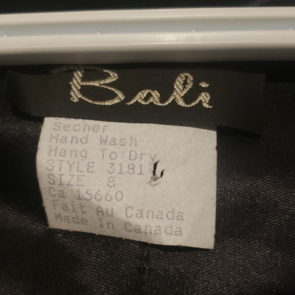 Little black dress - Picture 3 of 3